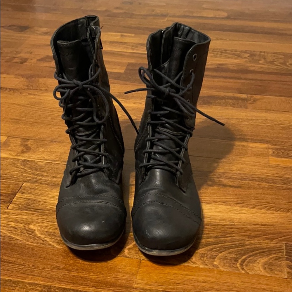 Madden Girl Lace Up Black Leather Boots